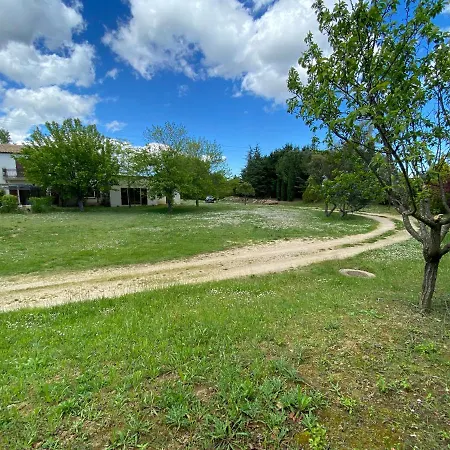 Raffinee, Parc Cloture, 4000m2, Piscine 5x10 *