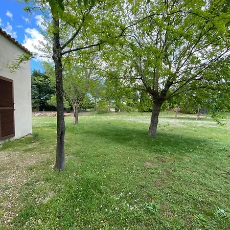 Raffinee, Parc Cloture, 4000m2, Piscine 5x10 *